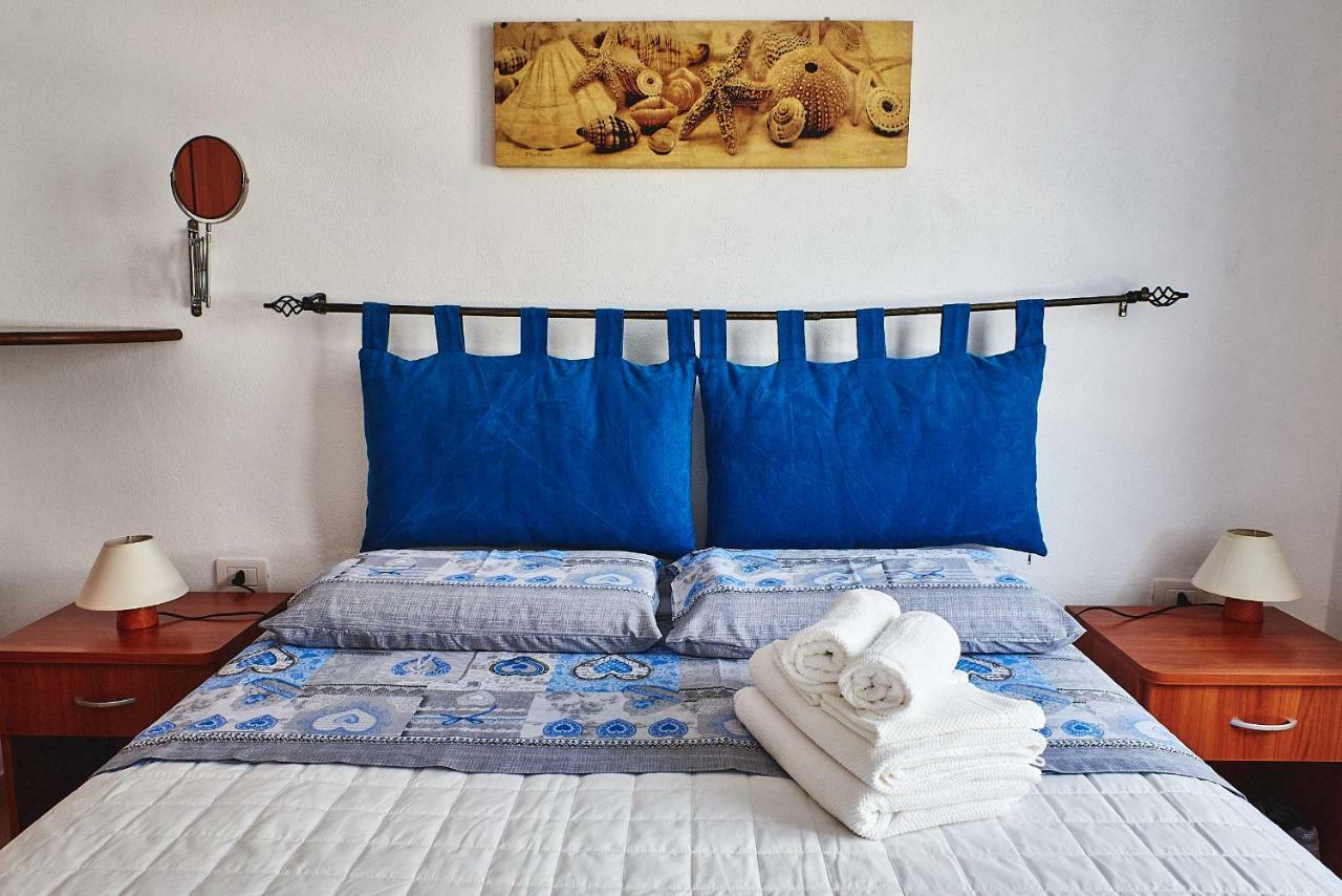 5 Min Front The Beach - Cala Luna House Cala Gonone Bagian luar foto